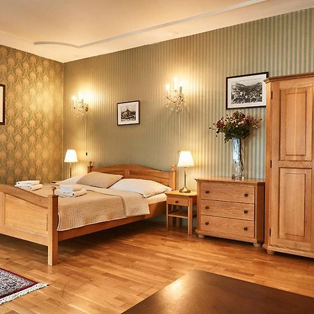 Salamander Hotell Banská Štiavnica Exteriör bild