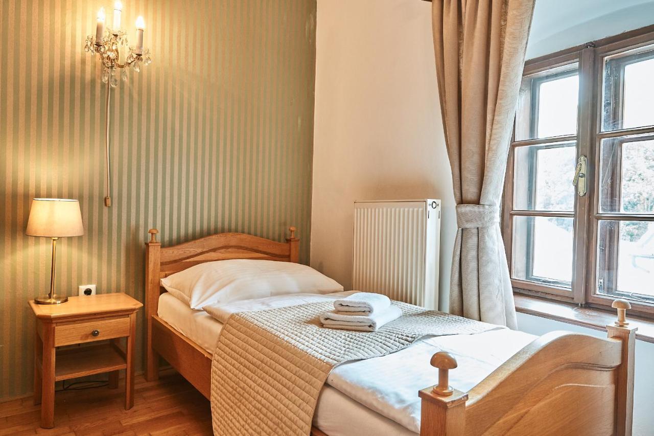 Salamander Hotell Banská Štiavnica Exteriör bild